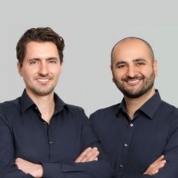 Dr. med. Hamid Joneidi Jafari und Dr. med. Nicolai Kapalschinski, Plastische und Ästhetische Chirurgie in Bochum, Ästhetik-Centrum